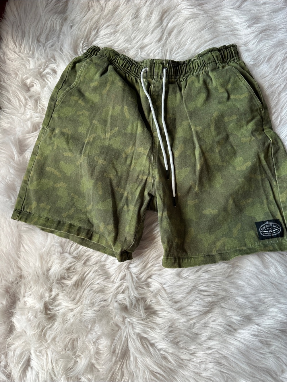 Men's Poler Olive Camo Shorts Large with Drawstring